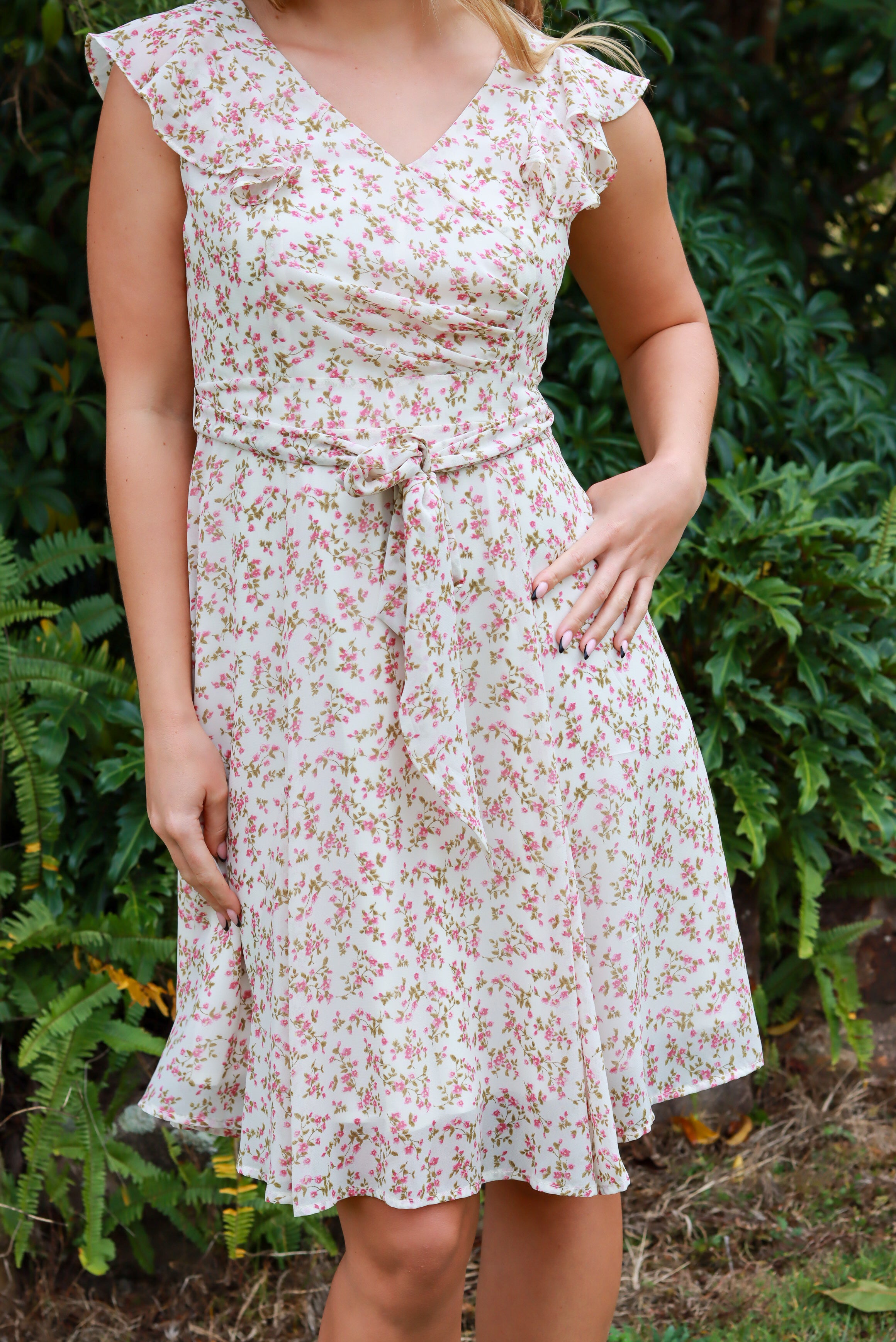 women wearing knee length dress