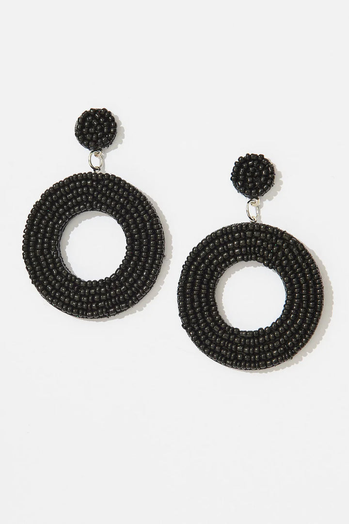Reva Beaded earrings In Black